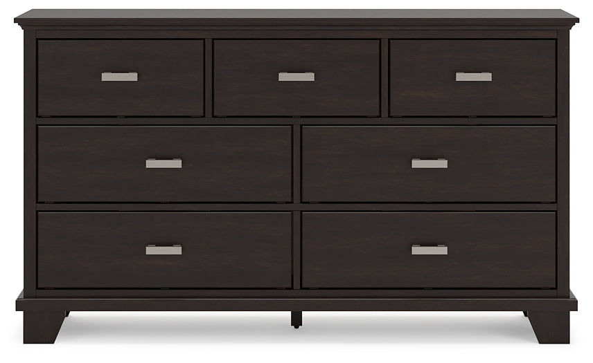 Covetown Twin Panel Bed with Dresser