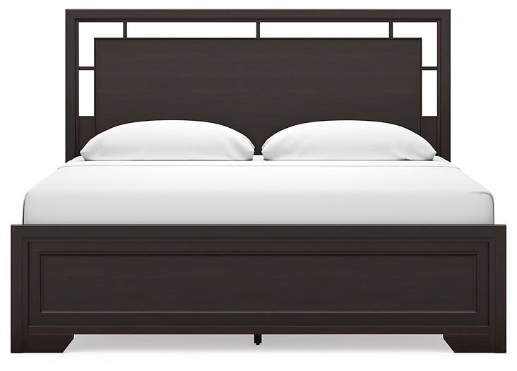 Covetown King Panel Bed with Dresser and Nightstand