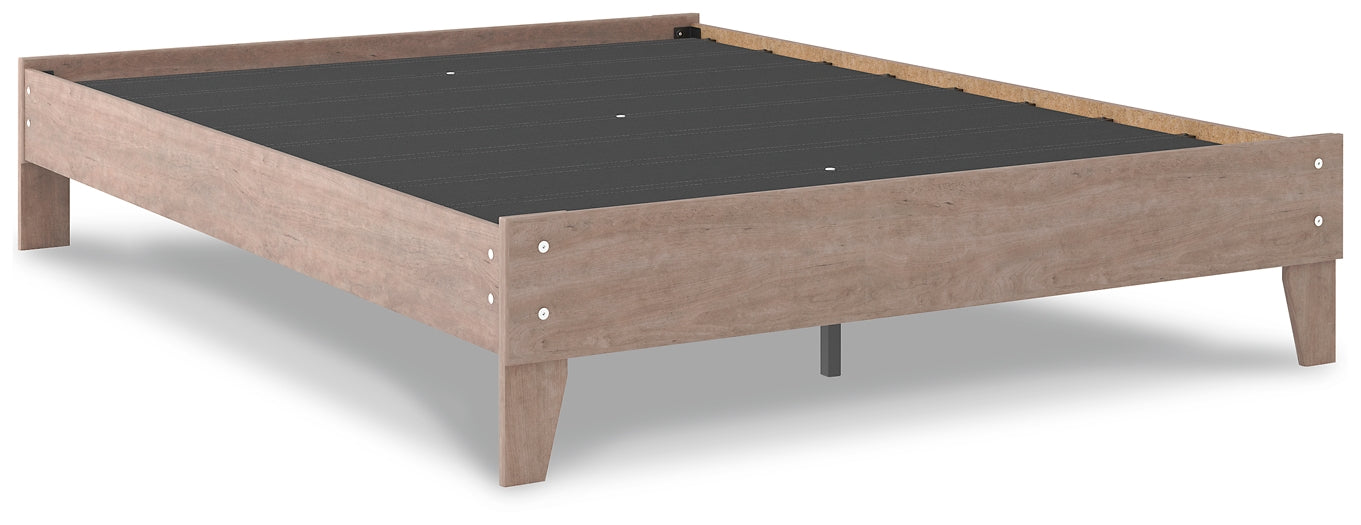 Flannia  Platform Bed