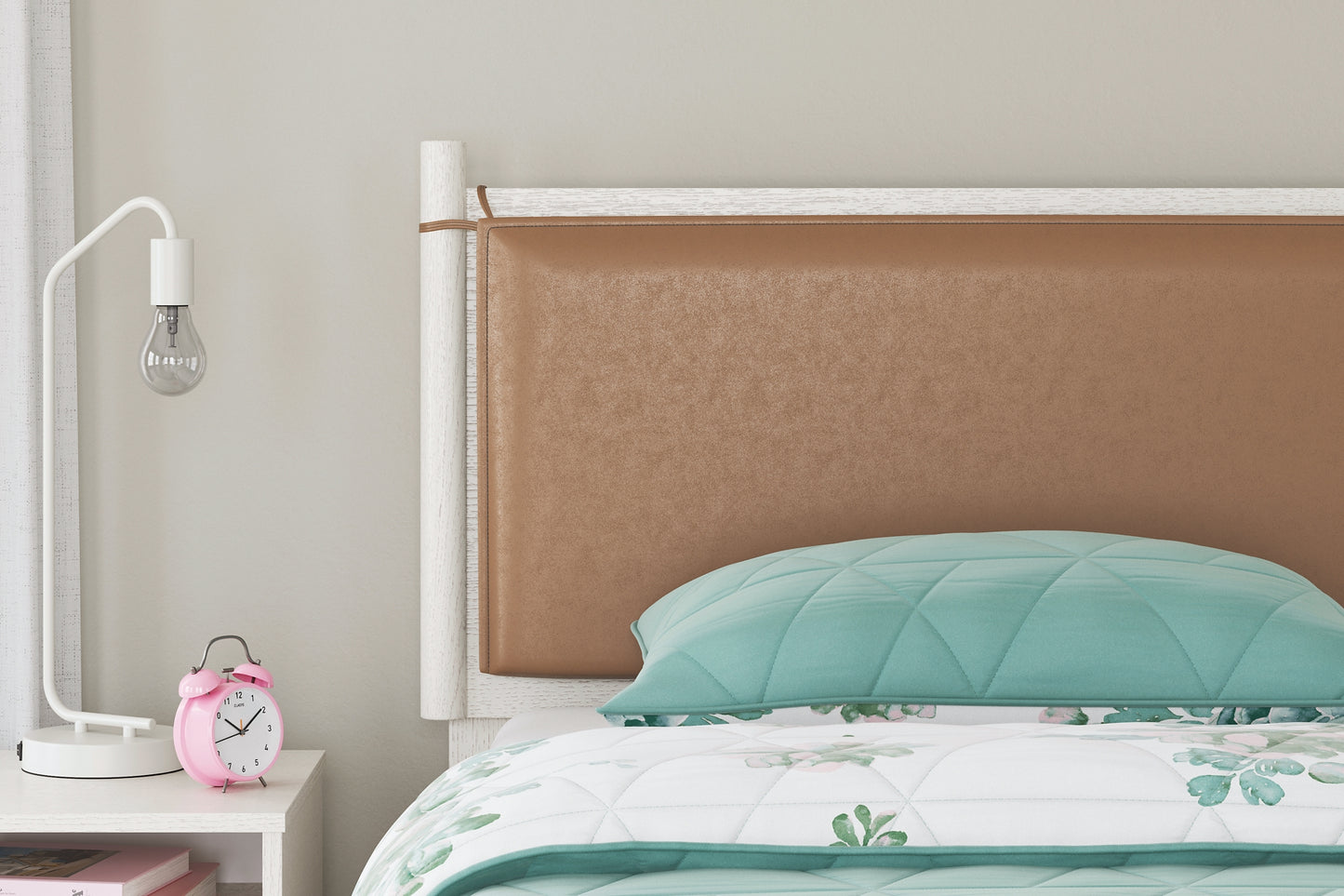 Aprilyn Twin Panel Headboard with Dresser