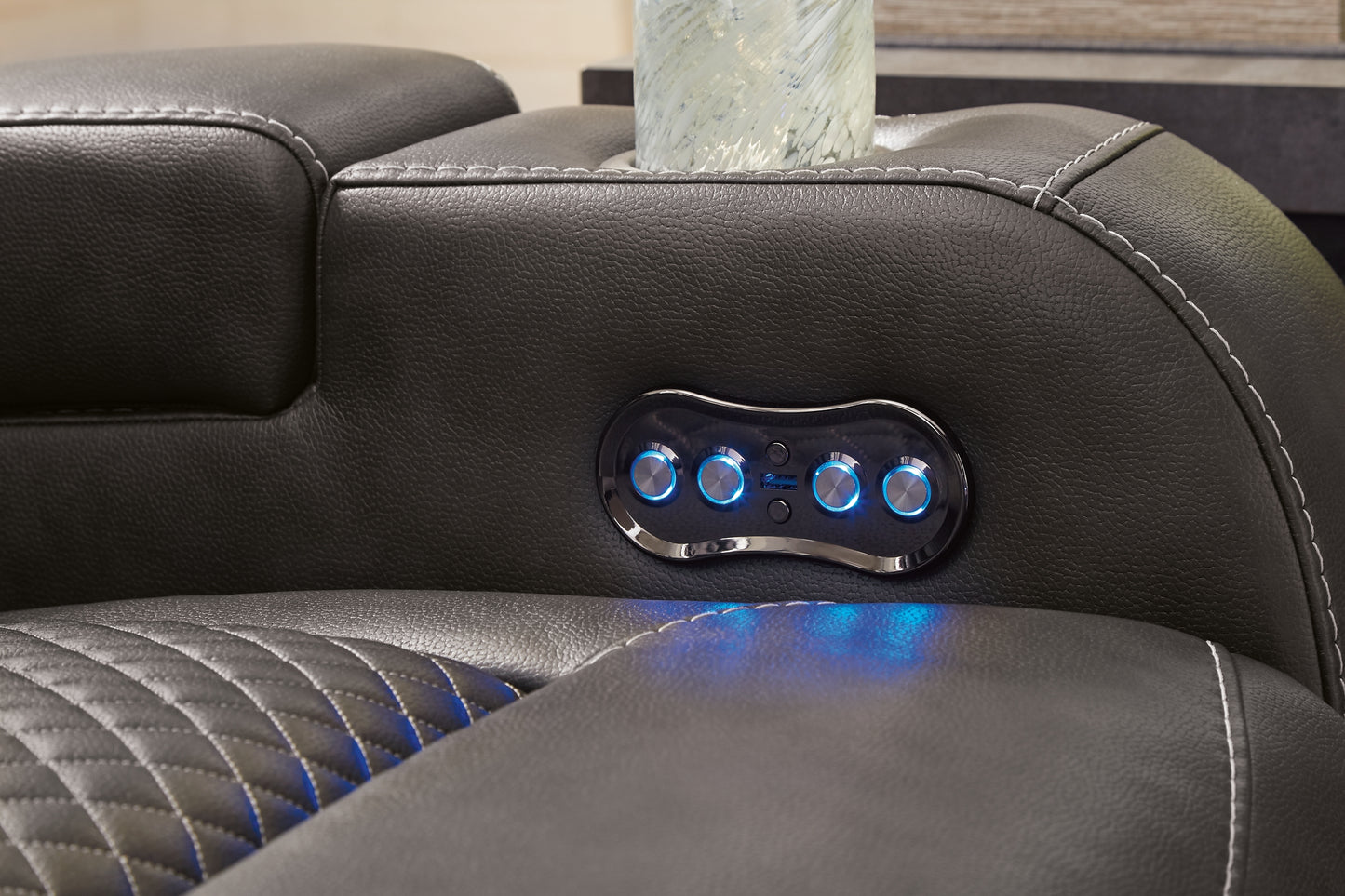 Fyne-Dyme PWR REC Sofa with ADJ Headrest