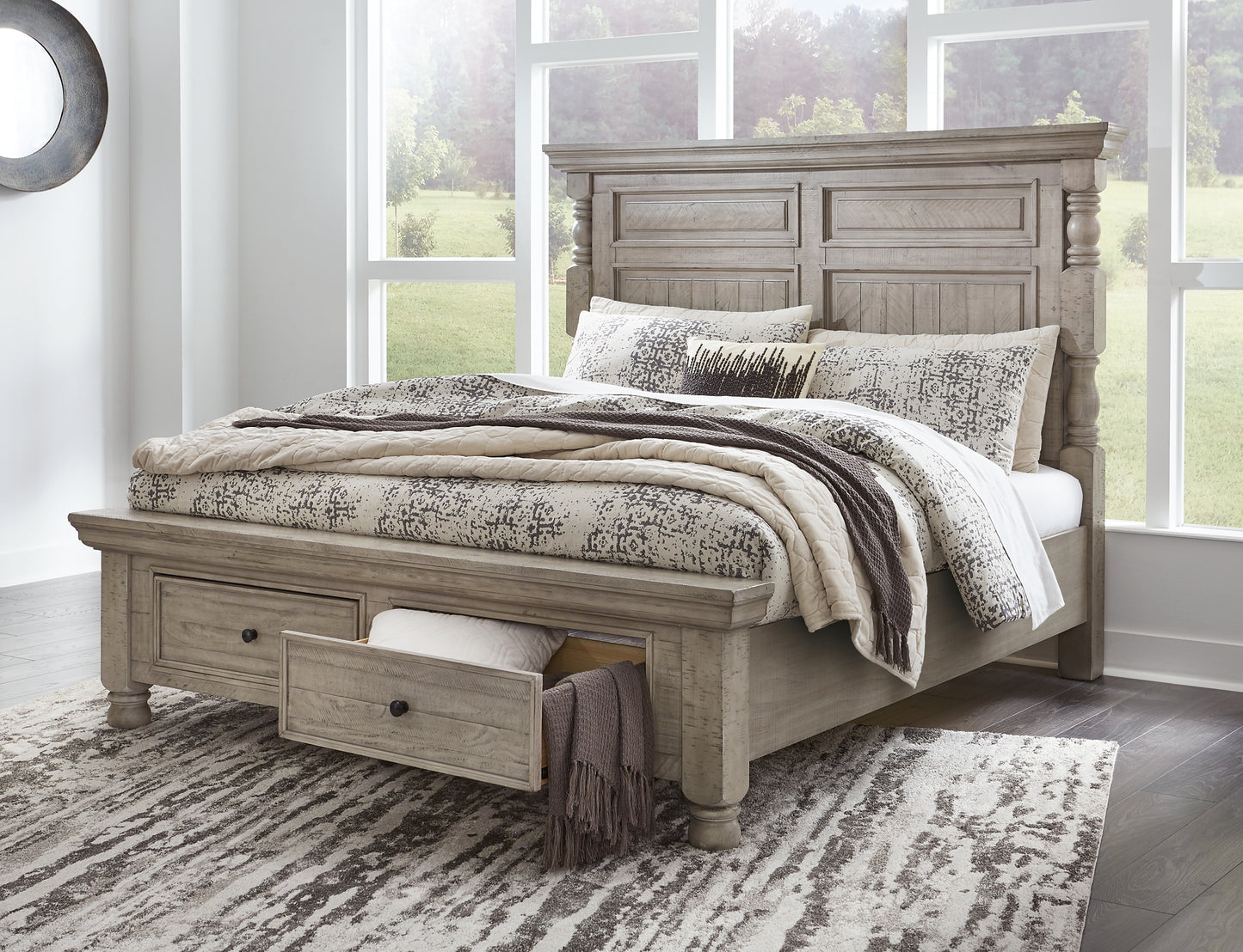 Harrastone Queen Panel Bed with Dresser